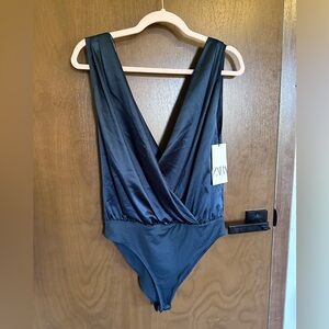 NWT Zara bodysuit size s plunging neck dark blue
